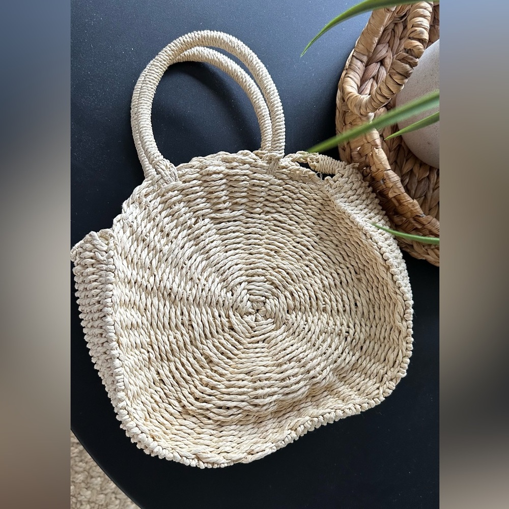 Natural woven beach bag